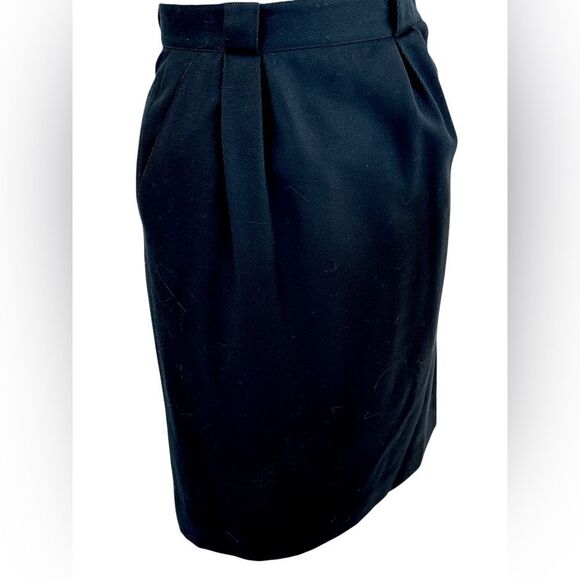 Christian Dior 2 petite Ribbed Skirt Suit Set Vintage - Picture 3 of 16